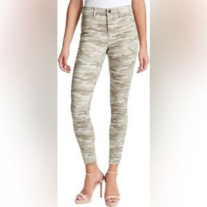 Skinnygirl Jean Size 28/6 Paul High Rise Skinny Camo Sweep NWT